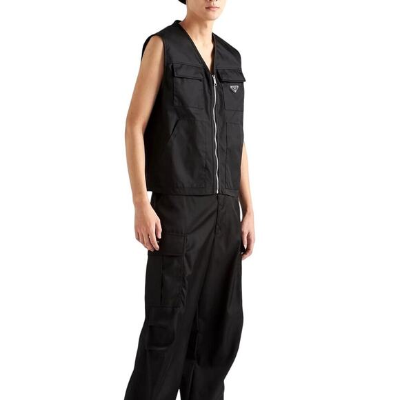 Prada Re-Nylon Men's Vest - Picture 8 of 8